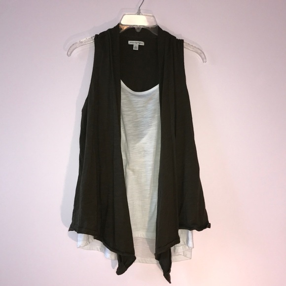 Dark Olive Summer Vest - Picture 2 of 6